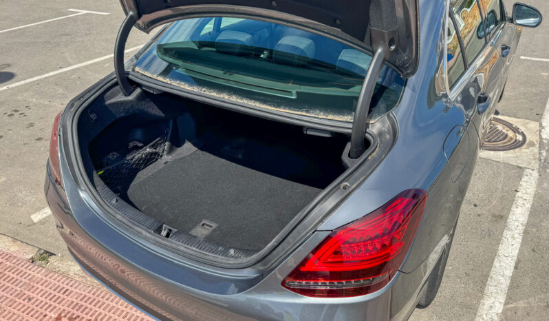 
								Mercedes Clase C200d Avantgarde 2018 Automatic full									