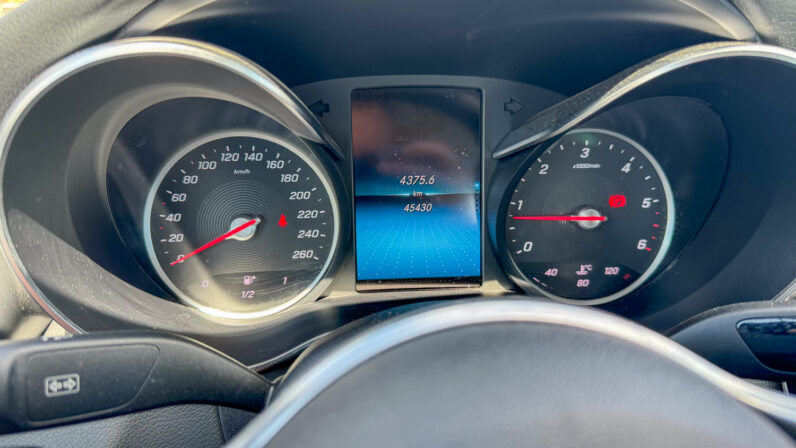 
								Mercedes Clase C200d Avantgarde 2018 Automatic full									