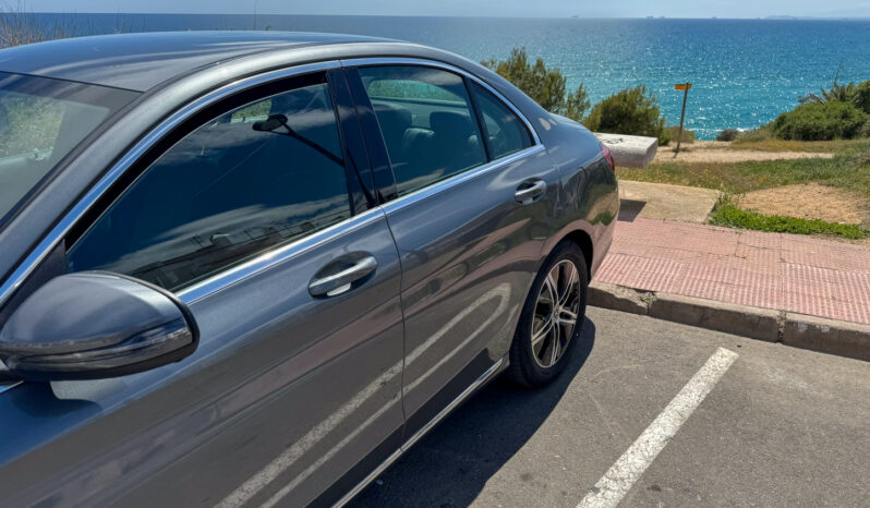 
								Mercedes Clase C200d Avantgarde 2018 Automatic full									