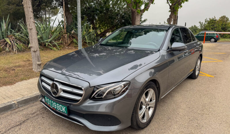 
								Mercedes Clase E200d 2019 Berlina full									