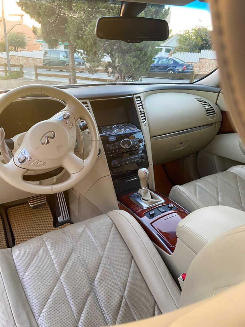 
								Infinity FX37 Premium 4×4 NAVI Automatic 360 full									