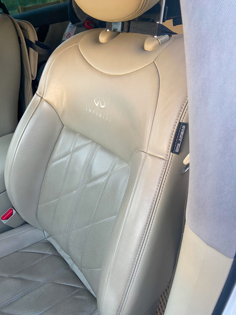 
								Infinity FX37 Premium 4×4 NAVI Automatic 360 full									