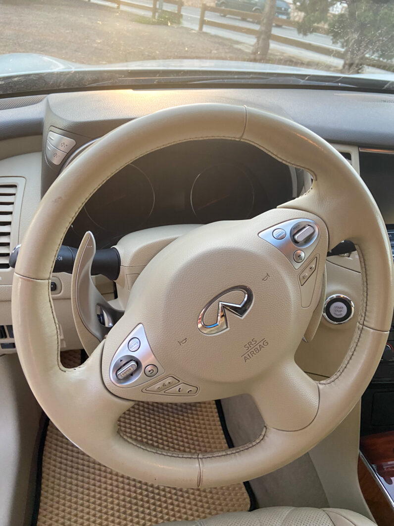 
								Infinity FX37 Premium 4×4 NAVI Automatic 360 full									