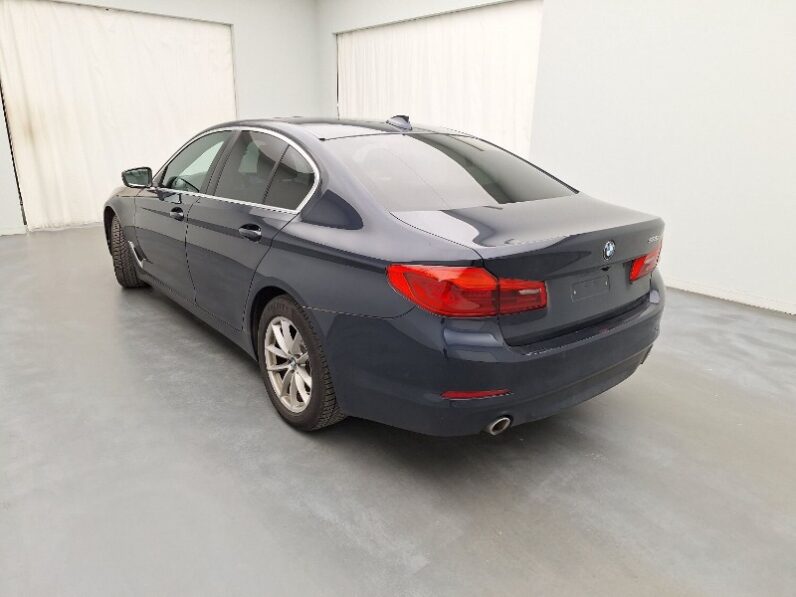 
								BMW, 5-serie ’16, BMW 5 Reeks Berline 520d 120kW Aut. 4d full									
