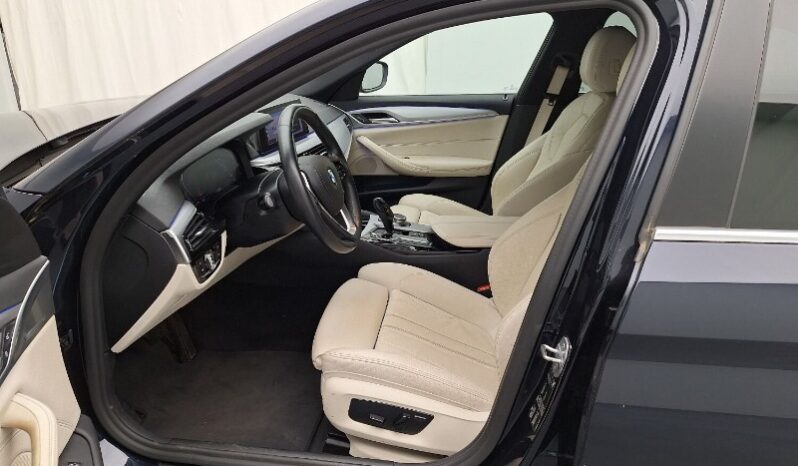 
								BMW, 5-serie ’16, BMW 5 Reeks Berline 520d 120kW Aut. 4d full									