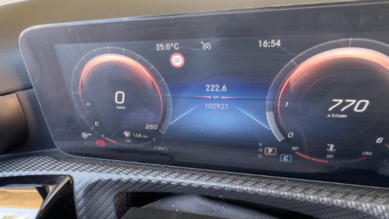 
								MERCEDES-BENZ Clase A 180d 8G-DCT 5 Puertas 2021 full									
